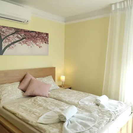 Apartament Nest2 *